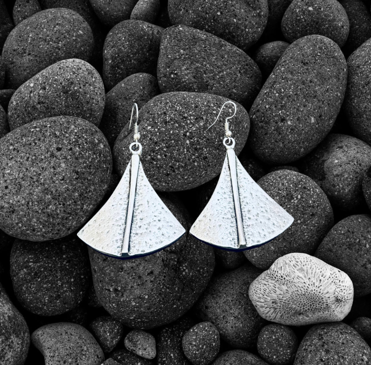 Hammered unique earring