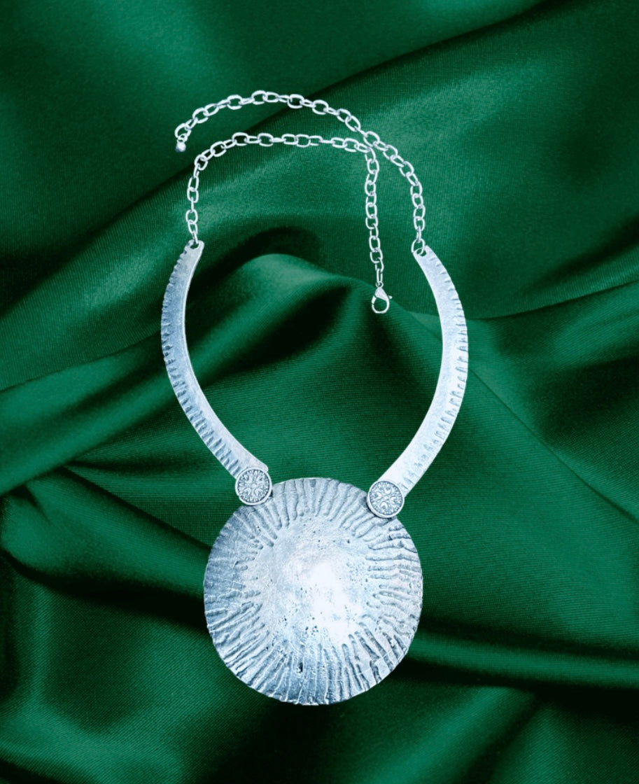 African Queen necklace