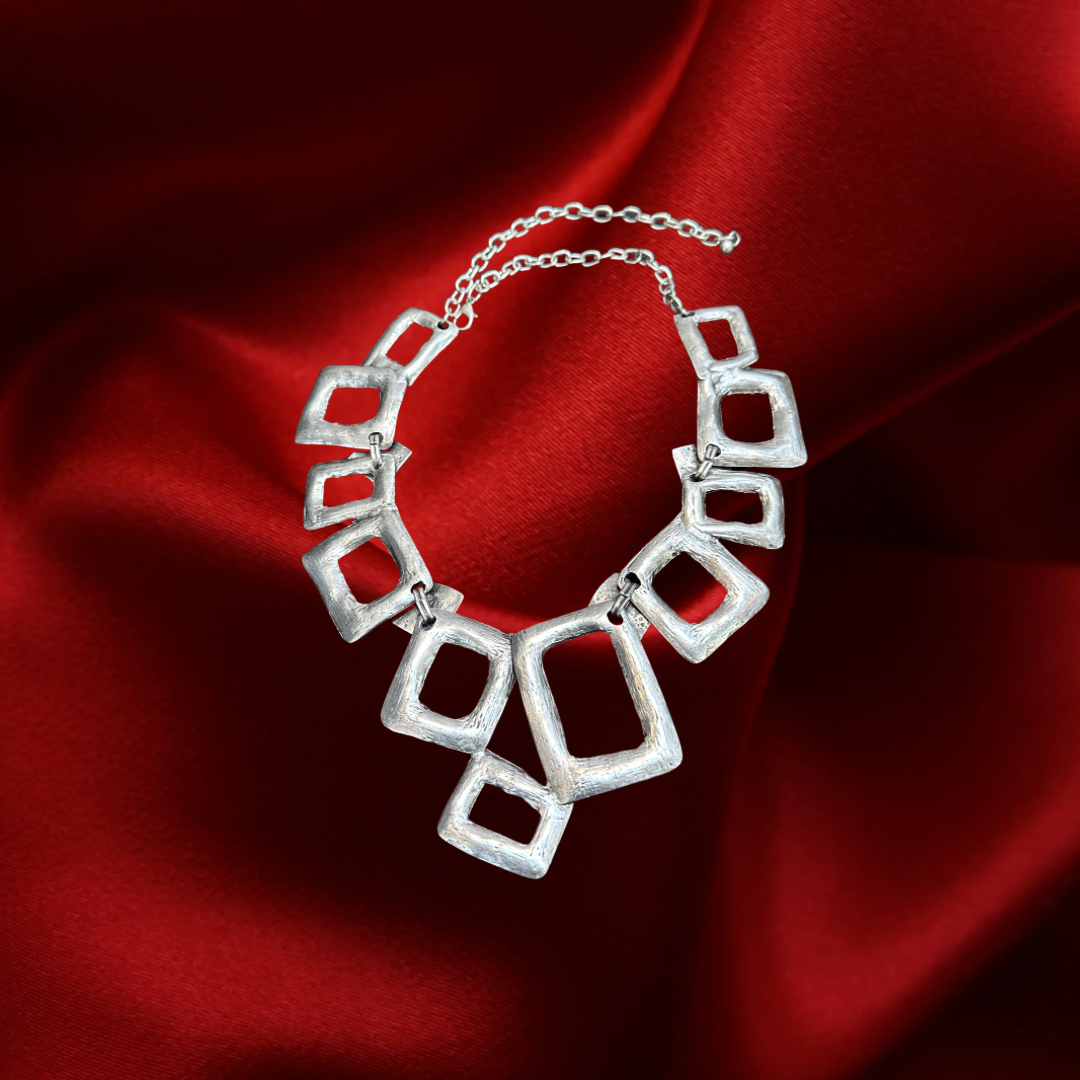 Statement Square necklace