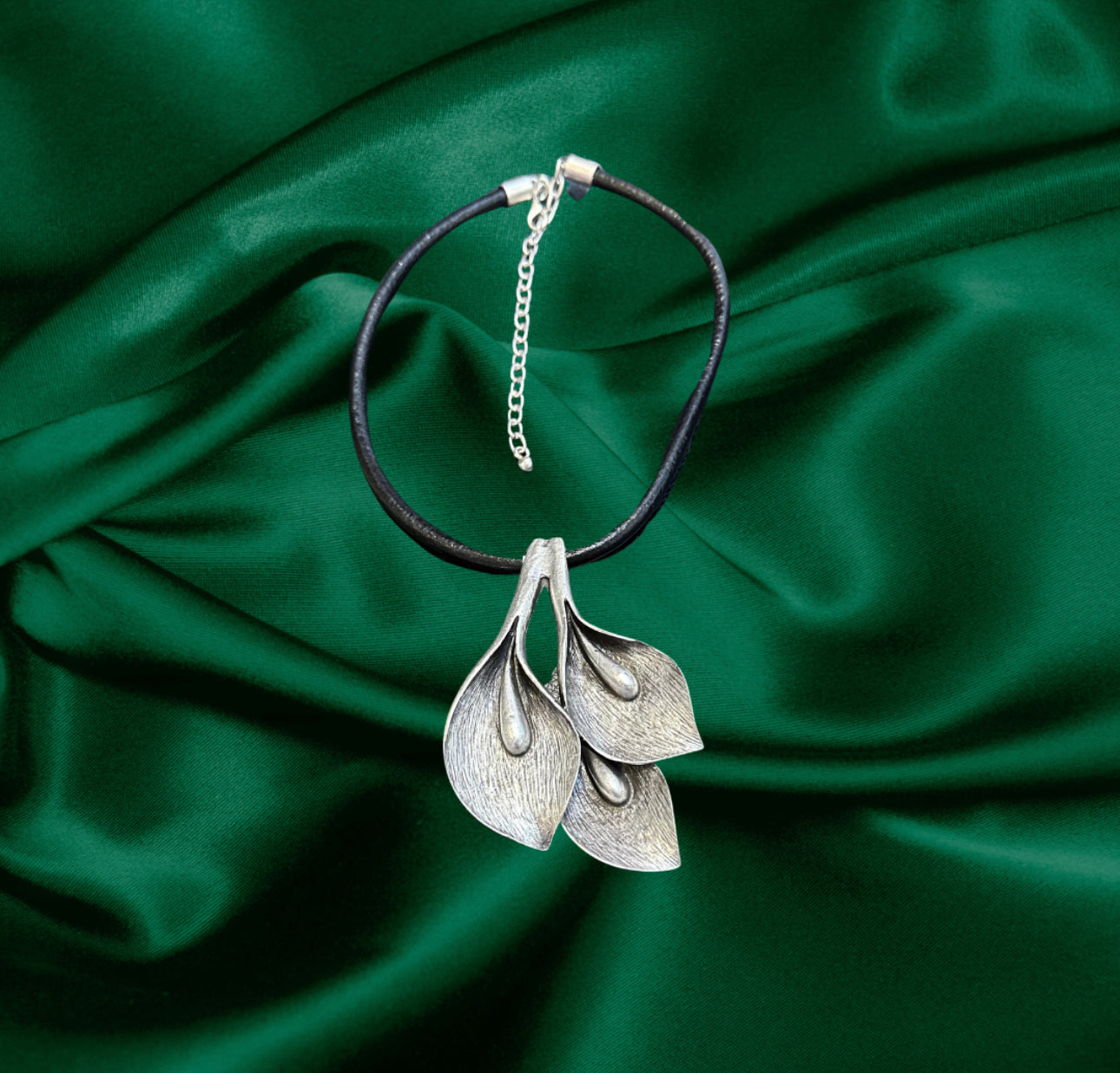 Lily flower, beautiful necklace