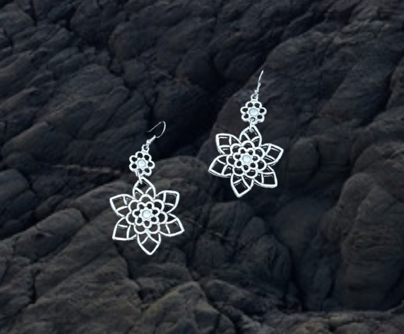 Flower earrings