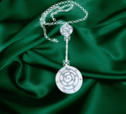 Bold and beautiful circle hammer necklace