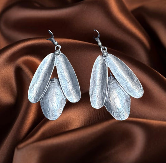 A piece of art Earing