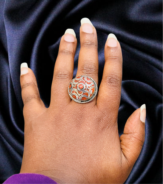 Elegant red ring