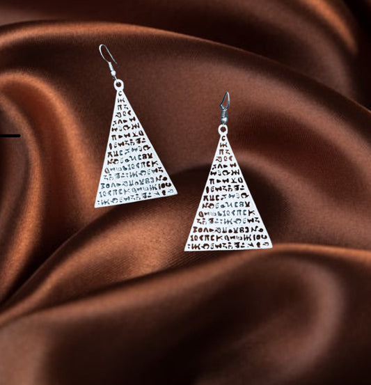 Pyramid earring