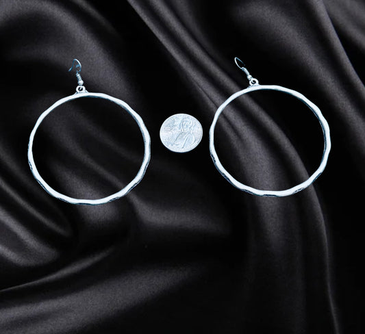 Circle, the hammer Earing