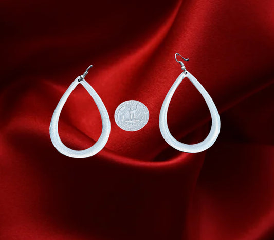 Teardrop earrings