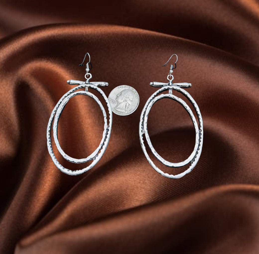 Ethnic Hammer Circle, Earing